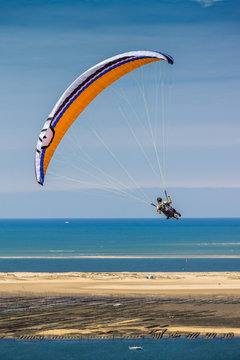 parapente au dessus du Banc d'Arguin