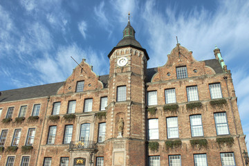 Fototapeta na wymiar Altes Rathaus Düsseldorf