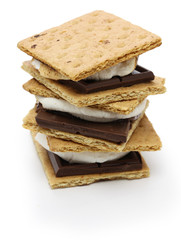 s’more, campfire treat