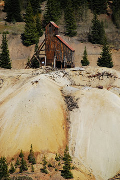Ruins of Yankee girl mine, Red Mountain mining district, CO, USA