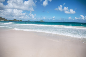 Fototapeta na wymiar Orient Beach na wyspie St Maarten Wyspy Karaibskie