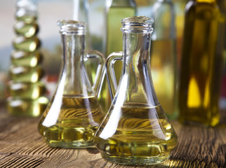 Obraz na płótnie Canvas Olive oil bottles