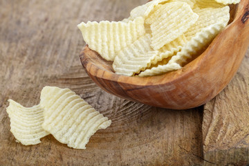 Salzige Kartoffelchips