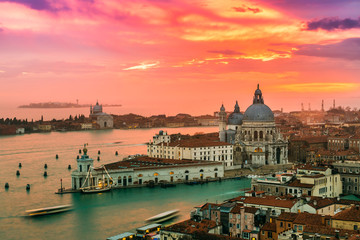 Obraz na płótnie Canvas View of Basilica di Santa Maria della Salute,Venice, Italy