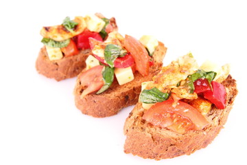 Sandwiches with chicken, tomato, cheese and bell pepper