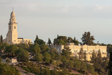 Fototapeta na wymiar Church and historic building in the old city of Jerusalem