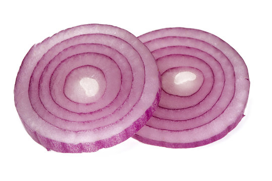 slices of red onion