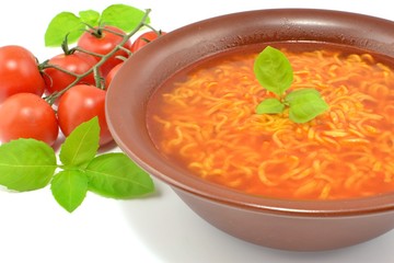 tomato soup with noodles