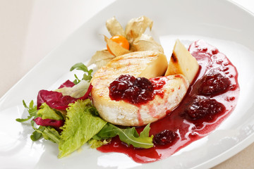 Camembert with cherry sauce