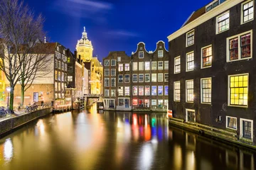 Keuken spatwand met foto Amsterdam at night, Netherlands © Mapics