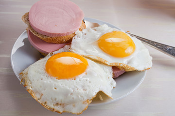 sausage sandwich and fried eggs