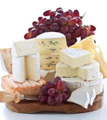 Cheeses and grapes