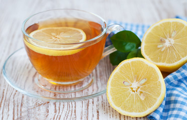 Tea and lemon slice