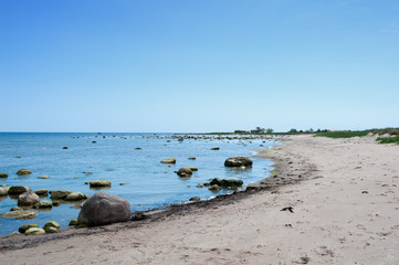 Am Strand - Badestrand auf Öland, Schweden