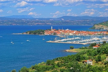 Izola 01