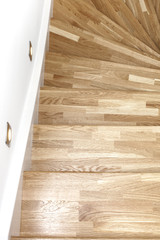 Holztreppe Stufen