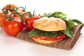panino con pomodoro e rucola