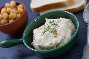 fresh hummus