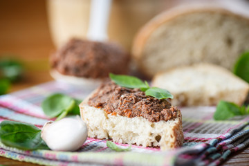 pate with bread