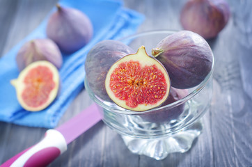 fresh figs