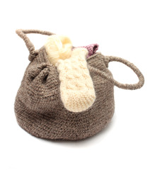 Knitted woman handbag