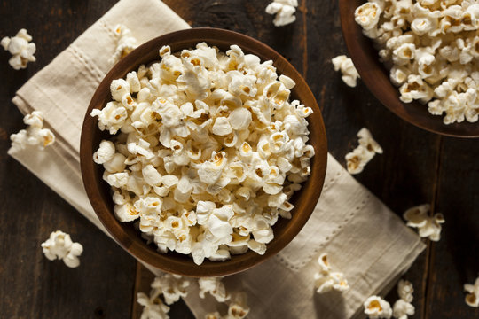 Healthy Buttered Popcorn with Salt