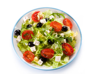Vegetable salad with cheese