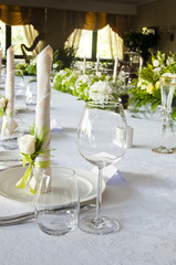 Wedding table setting