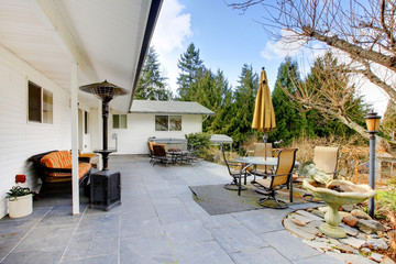 Nice backyard with pation dining tables