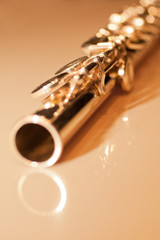 Fragment flute in gold tones © furtseff