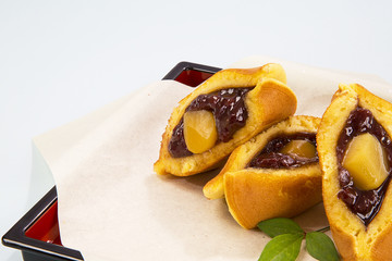 栗入り三笠、和菓子