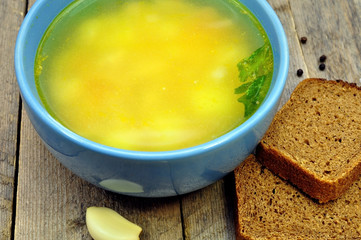 chicken soup with Borodino bread