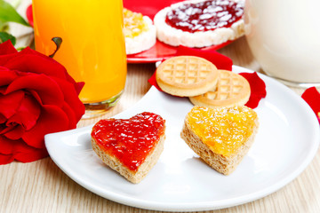breackfast with love and red hearths of jam