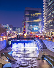 Naklejka premium Seoul, South Korea at Cheonggye Stream