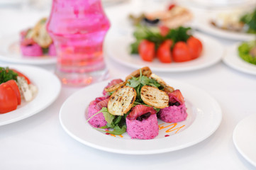 Beet and Toasts