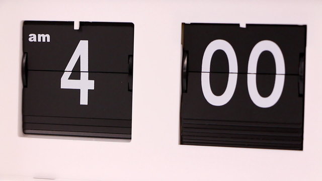 Flip clock