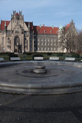 Naklejka premium Brunnenplatz und Amtsgericht Berlin-Wedding