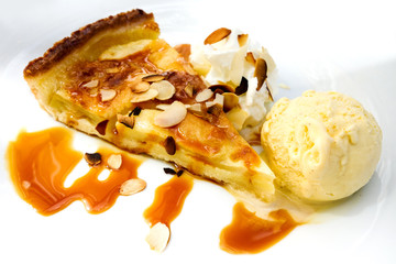 one slice of pie dessert