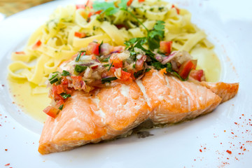 pasta with salmon