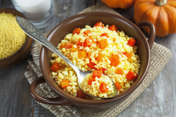 Millet porridge with pumpkin