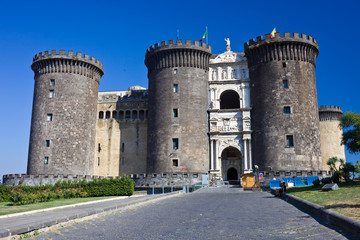 Fototapeta na wymiar Castel Nuovo in Naples