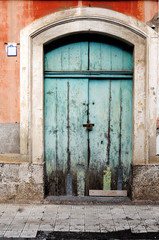 sicilian old door