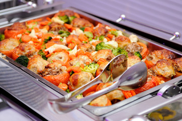 Stuffed peppers with vegetables