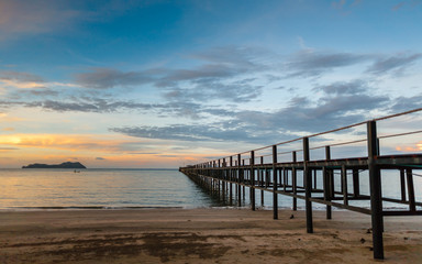 Obraz premium Wooden Pier , Tropical Island, Thailand