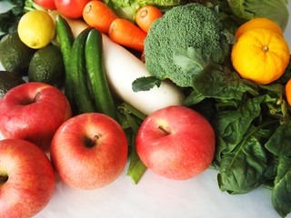 Fototapeta na wymiar 野菜と果物