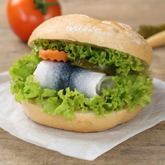Heringsbrötchen