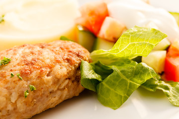 cutlet with mashed potatoes