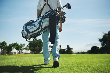 Golf bag man - 60650833