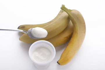 cucchiaino di yogurt alla banana