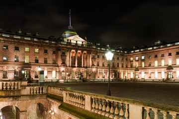 Fototapeta na wymiar Somerset House at Night